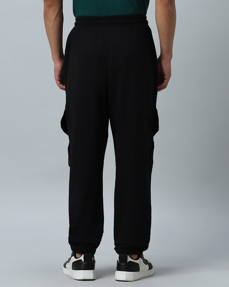 bewakoof Men's Black Super Loose Fit Cargo Warm Joggers - Image 4